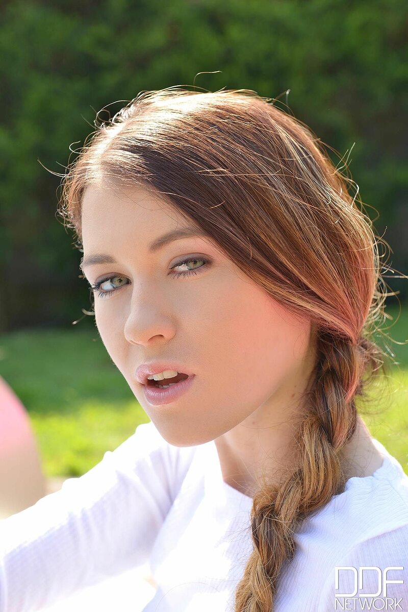Камилла, 18 лет, 1 размер груди